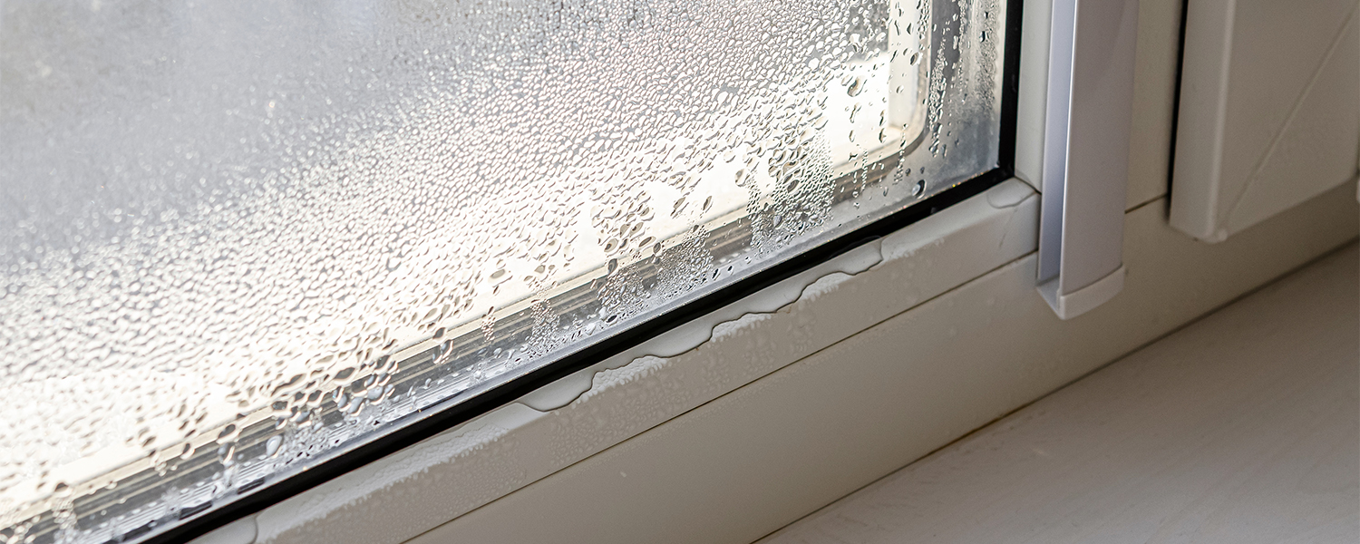 потеют окна